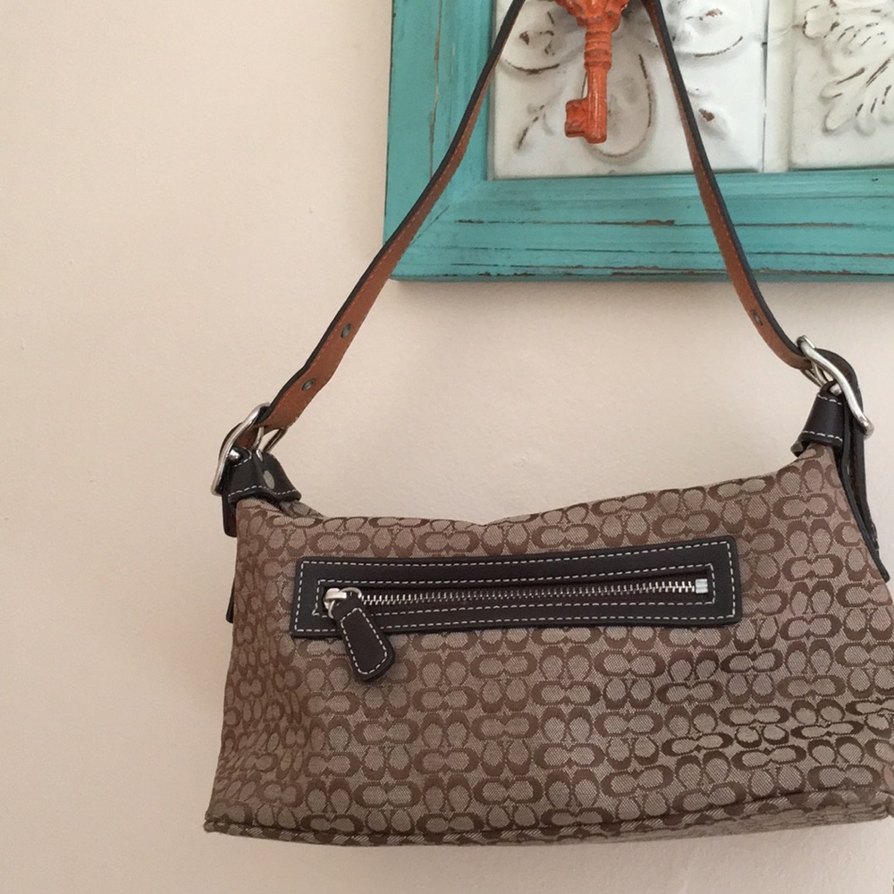 Coach shoulder bag